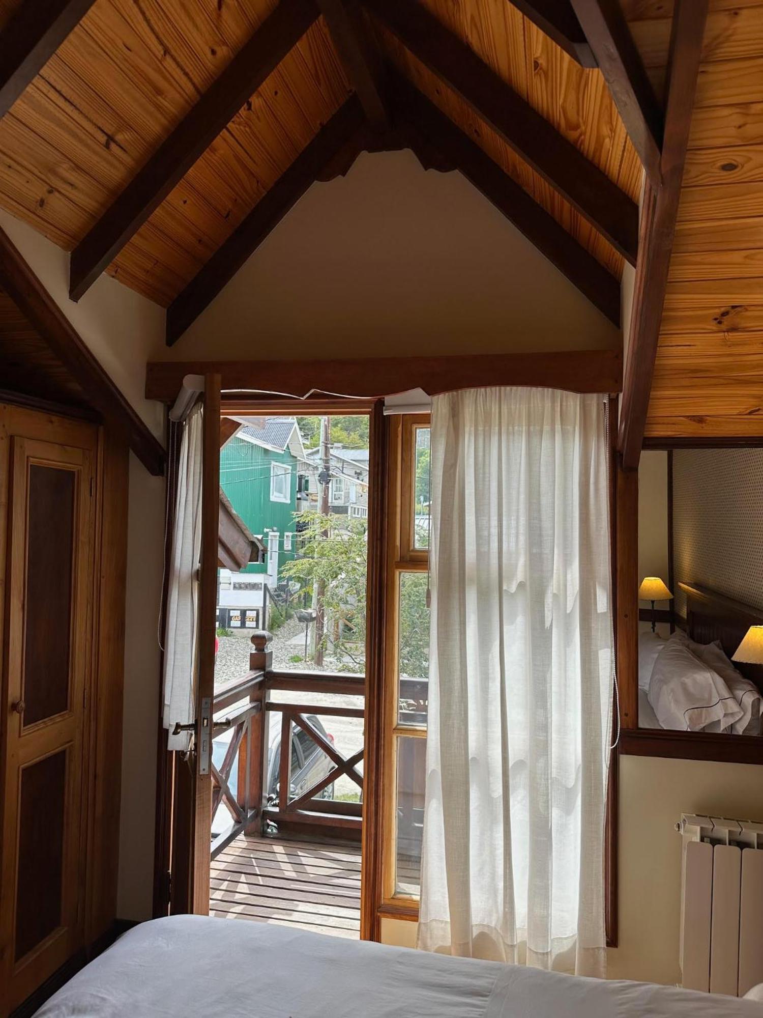 Ushuaia Lodge Exterior photo